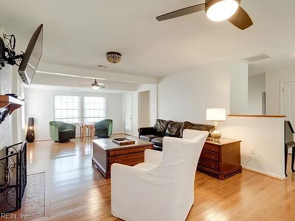 Building Photo - Coastal Living at Weaver