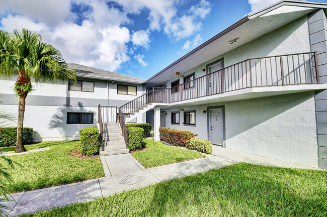 15235 Lakes of Delray Blvd Unit 284, Delray Beach, FL 33484 - Condo for ...