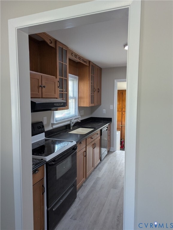 Foto del edificio - 121 E Magruder St