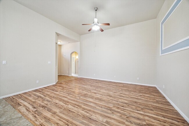 Building Photo - 22582 Valley Canyon