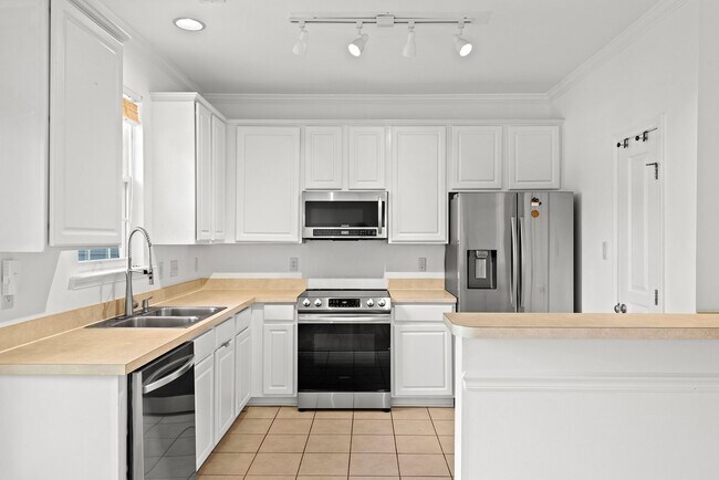 Foto del edificio - Hope Valley Farms Townhouse