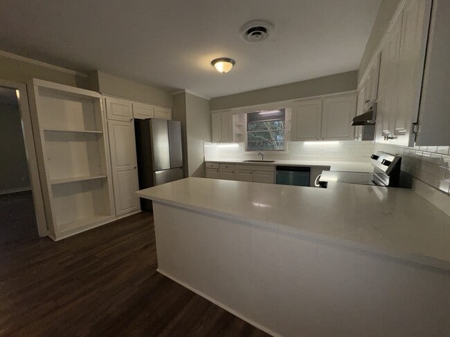 Building Photo - 4625 Tennyson St