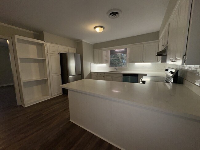 Foto del edificio - 4625 Tennyson St