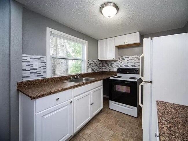 Foto del edificio - Beautiful 2 Bed / 2 Bath Home for Rent.