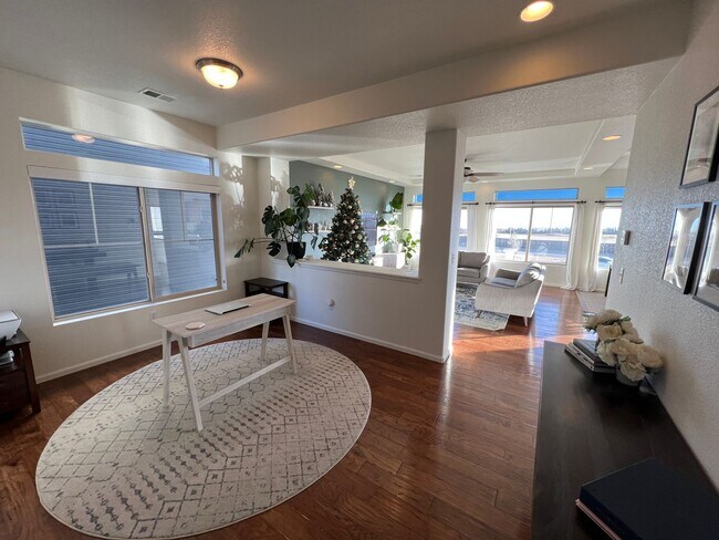 Foto del edificio - 4 Bed 4 Bath Home in Banning Lewis Ranch
