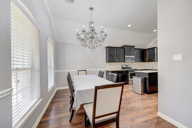 Building Photo - 1535 Bluestone Edge Ln