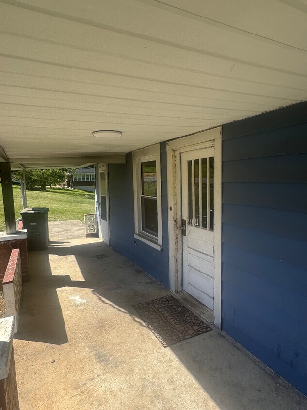Foto principal - 3209 Swan Pl