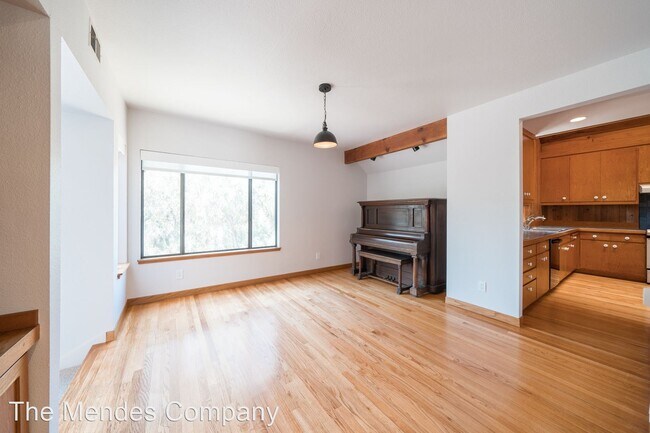 Foto del edificio - 4 br, 2.5 bath House - 4294 Sierra Vista