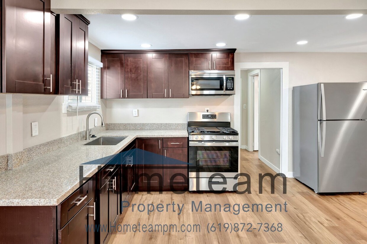 Foto principal - 2 BR/ 1.5 BA 682 SQFT / National City