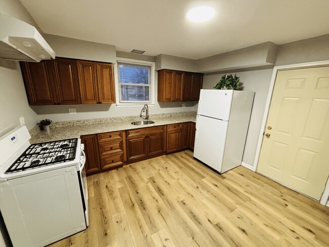 Foto del edificio - 2315 E End Ave