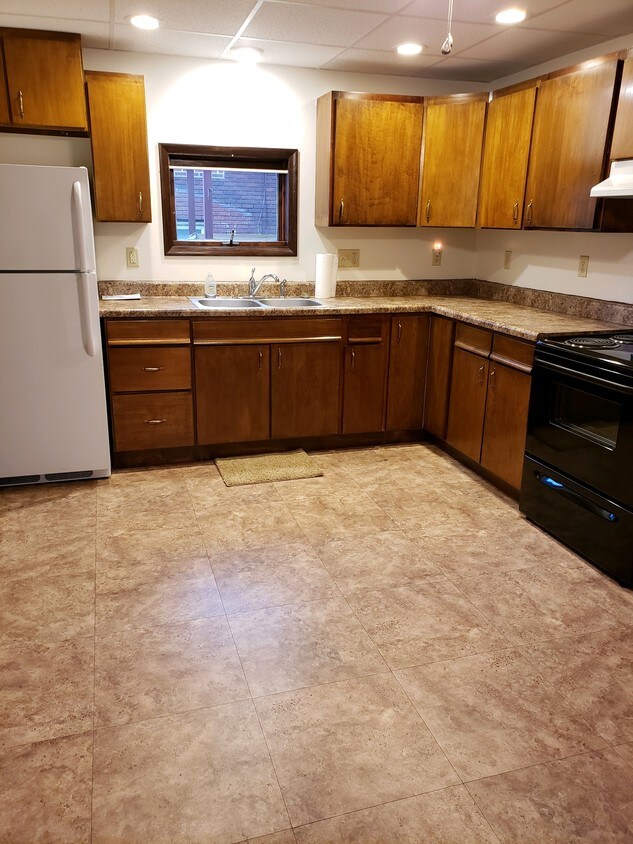 623 State St, Curwensville, PA 16833 Apartments in Curwensville, PA