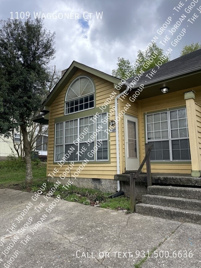 Photo - 1109 Waggoner Ct W Apartment