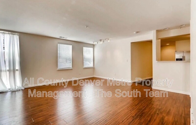 Photo - 5201 S Fox Street