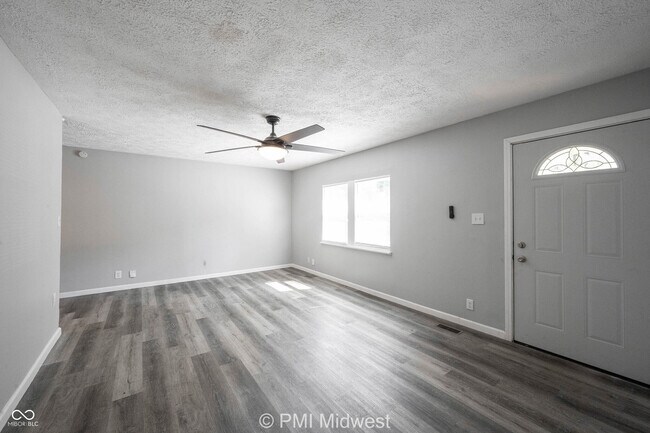 Building Photo - 4350 Dubarry Rd