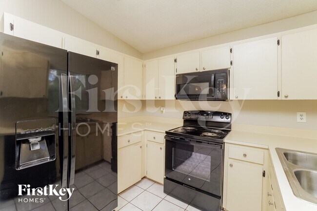 Foto del edificio - 3753 Willow Wisp Dr N