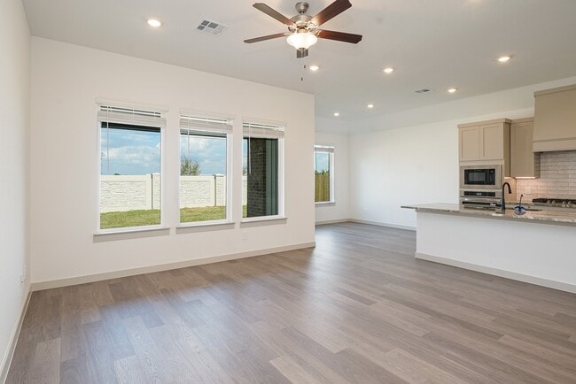 Building Photo - 3339 Daily Harvest Dr