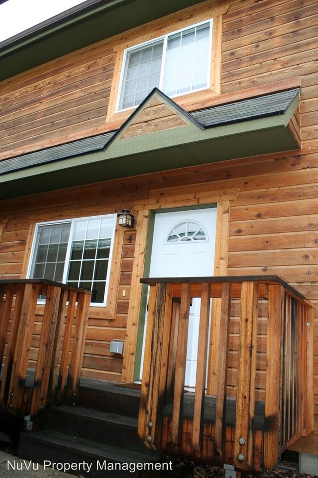 Building Photo - 2 br, 1.5 bath House - 2575 N 13th St #4
