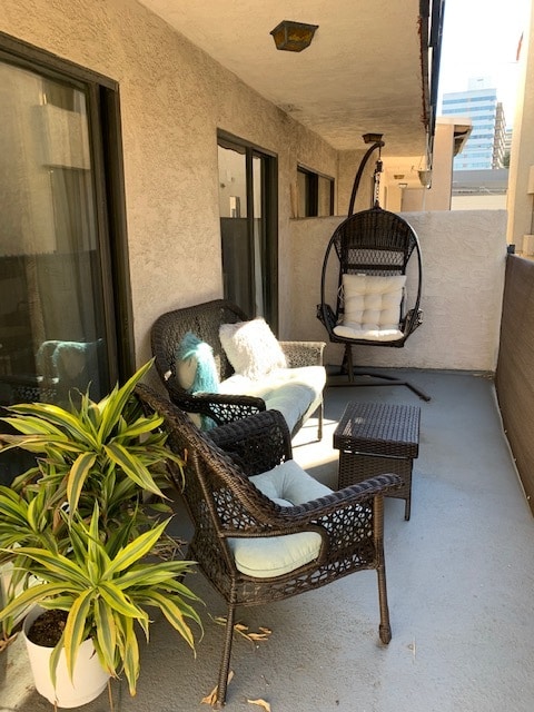 Beautiful Large Patio - 11714 Goshen Ave