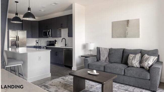 Building Photo - 1007 S Mint St