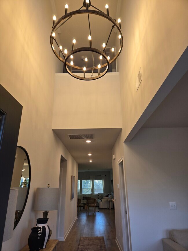 Foto del edificio - 4058 Armstrong Farm Dr