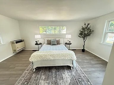 Building Photo - 1338 Meriline St