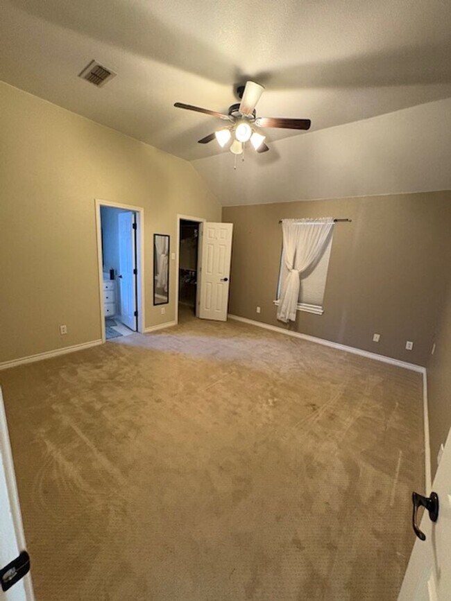 Foto del edificio - 4001 Sera Dr