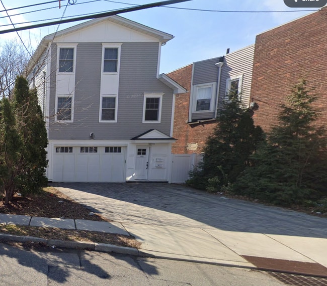 Building Photo - 165 Fort Lee Rd