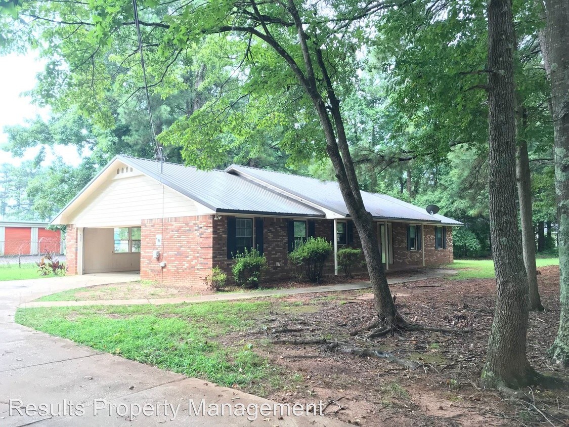 Primary Photo - 3 br, 2 bath House - 105 Evans Ct