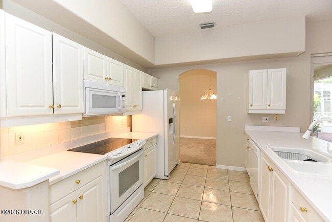 Foto del edificio - 1237 Sunningdale Ln