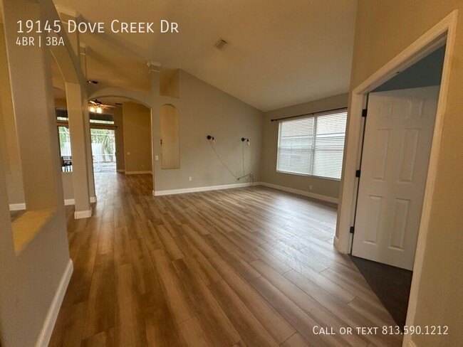 Building Photo - 19145 Dove Creek Dr