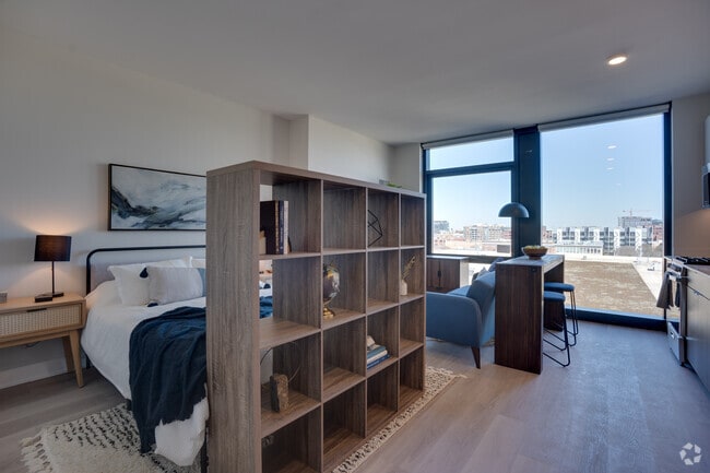 Photo - Avra West Loop Apartments