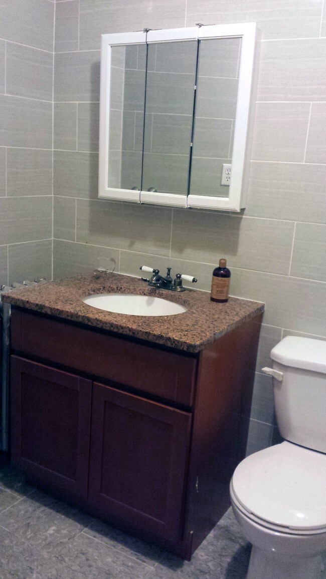 Foto del edificio - 733 43rd St