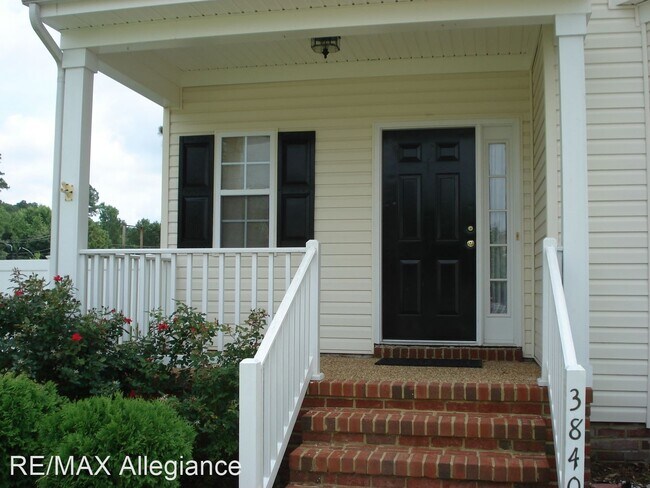 Building Photo - 4 br, 2.5 bath House - 3840 AFFIRMED WAY