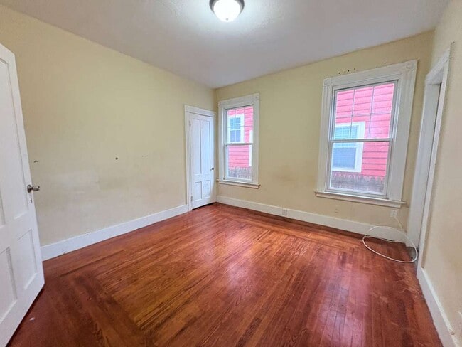 Foto del edificio - 41 Hotchkiss St