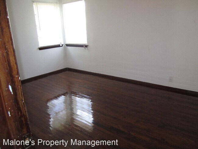 Building Photo - 4 br, 2 bath House - 3300 S. Post