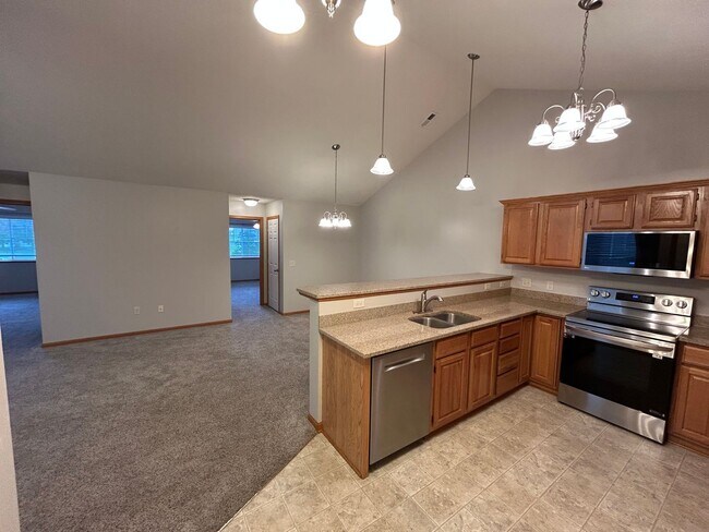 Building Photo - 8528 Flintlock Cir