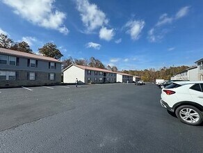 Building Photo - 265 Hwy 1223
