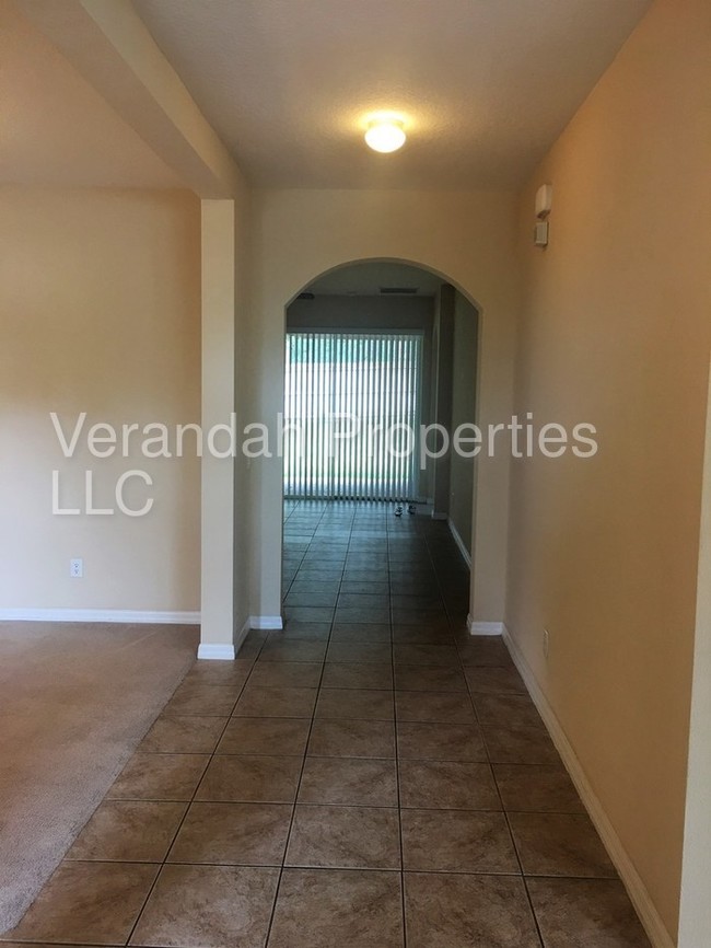 Building Photo - 705 Gordonia Ct