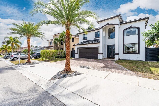 Building Photo - 16610 SW 57th Ln