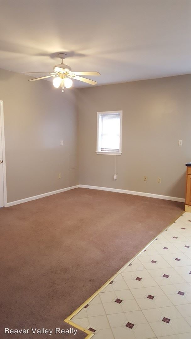 Building Photo - 549 Virginia Ave