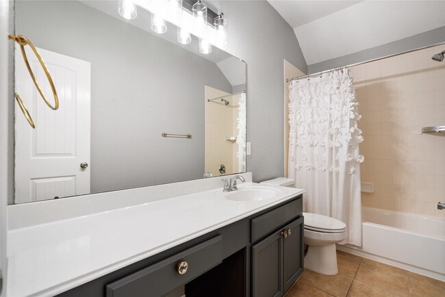 Building Photo - 8923 Jordi Dr