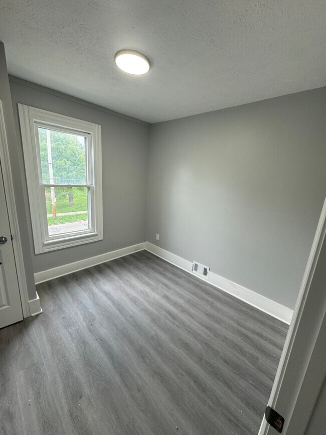 Foto del edificio - 1074 E 71st St