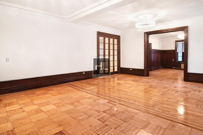 Foto del edificio - Huge Apartment on 7th Avenue