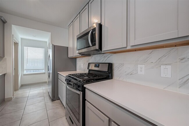 Foto del edificio - 29403 Pikes Peak Dr