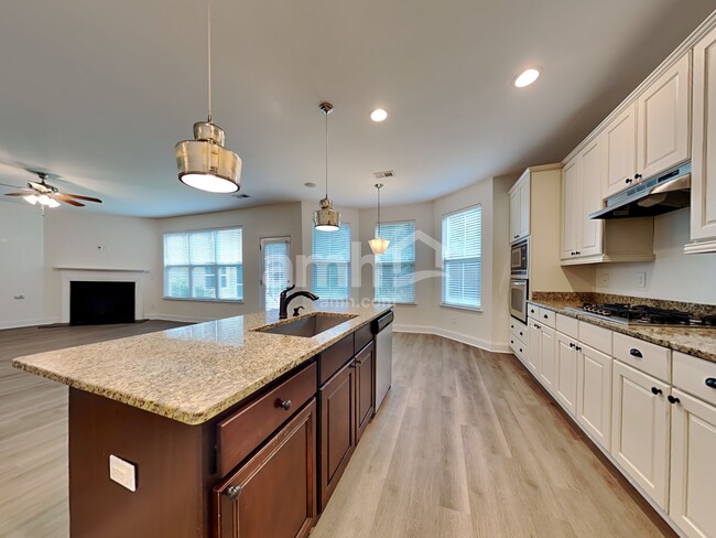 Building Photo - 452 Brick Kiln Dr