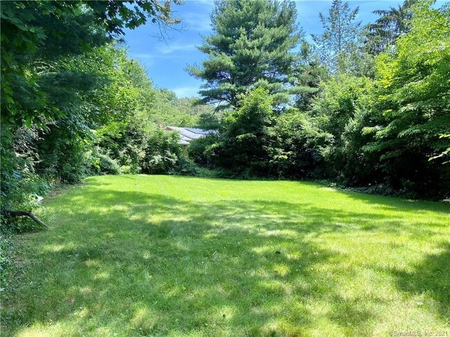 Building Photo - 45 Delsole Rd