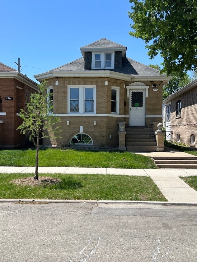 Foto principal - 2918 N Lowell Ave