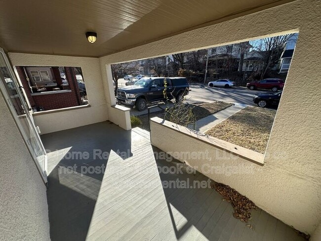 Foto del edificio - 2535 Charlotte St