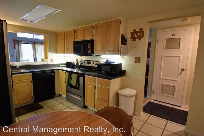 Building Photo - 3 br, 1.5 bath House - 1509 Wildflower Way