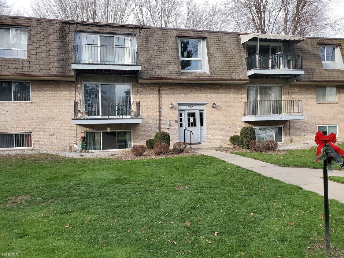 Foto principal - 205 Provincial Ct